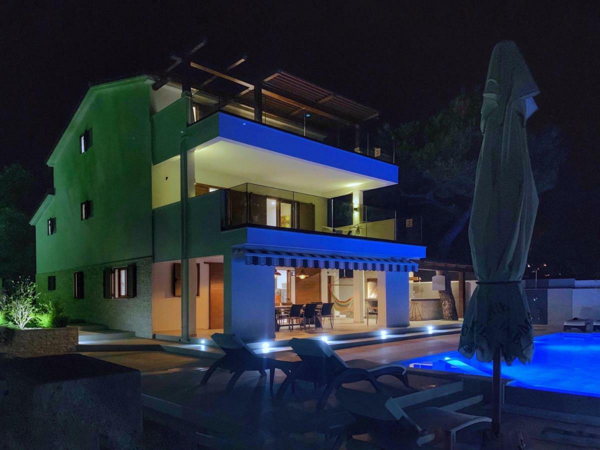 RažanjCasa Del Capitano别墅 外观 照片